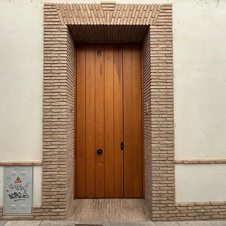 Apartamento La Casa De La Escalera 4 *